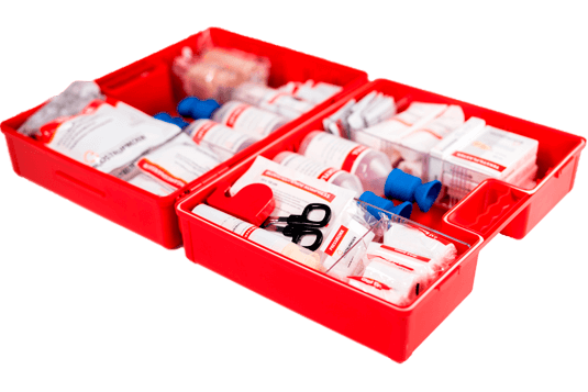 Stor førstehjelpskoffert fra Blostrupmoen med innhold som dekker kravet fra Arbeidstilsynet